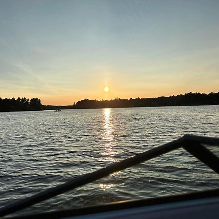 Muskoka Escape Ξενοδοχείο Port Carling Εξωτερικό φωτογραφία
